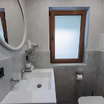 Vedmezhyi Dvir