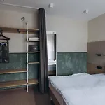 Vedmezhyi Dvir Hotel 3*