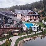 Hotel Vedmezhyi Dvir