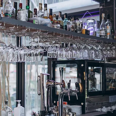 Vedmezhyi Dvir Hotel