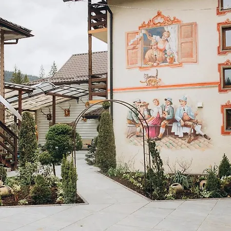 Vedmezhyi Dvir Hotel