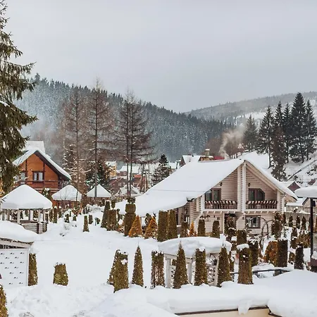 Vedmezhyi Dvir