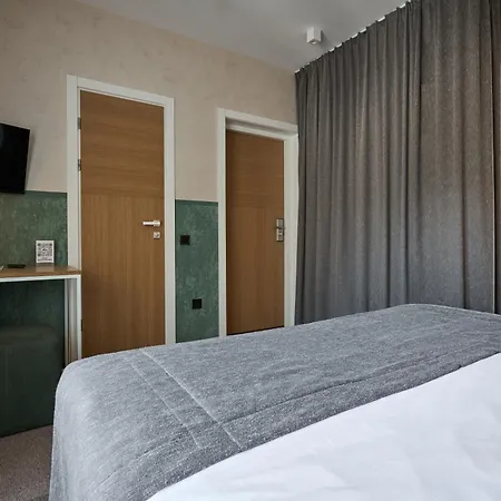 Vedmezhyi Dvir Hotel