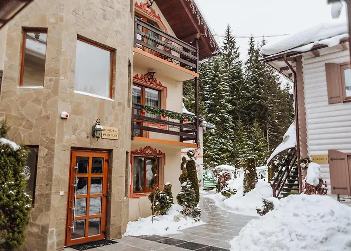 Vedmezhyi Dvir Bukovel